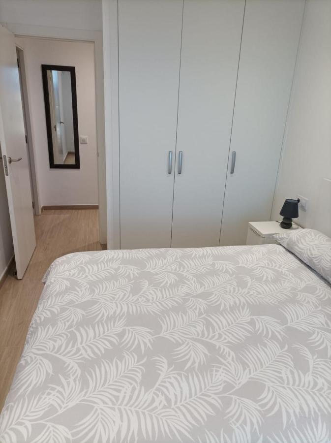 Apartament Vistes Al Mar Llanca Bagian luar foto