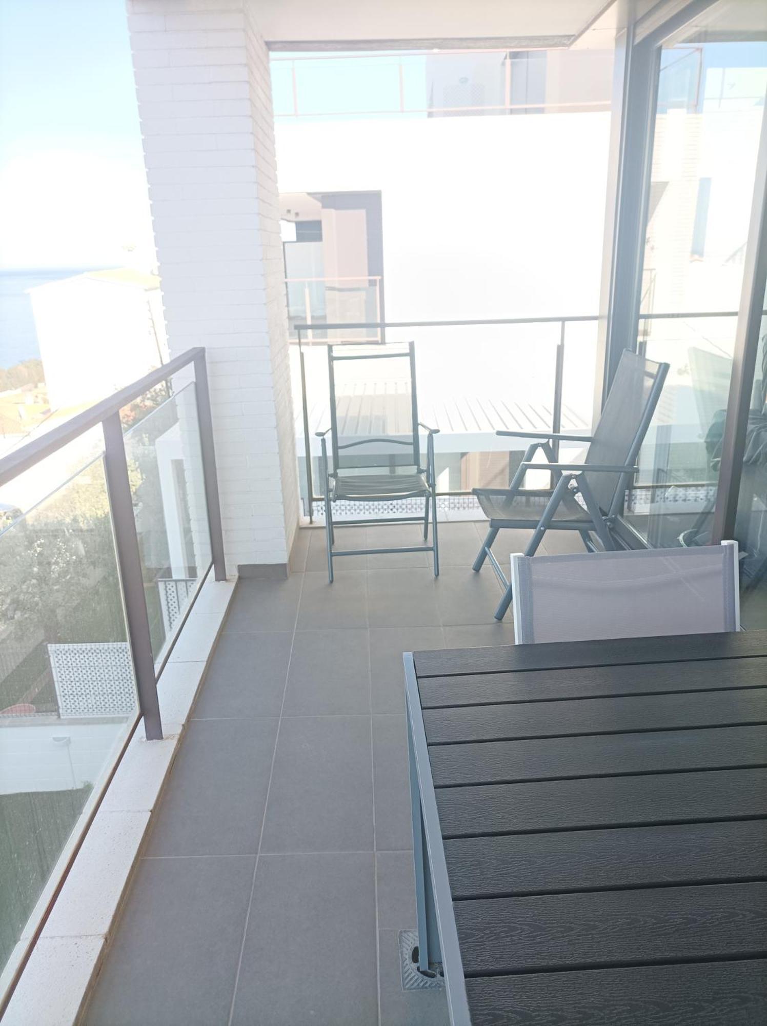 Apartament Vistes Al Mar Llanca Bagian luar foto