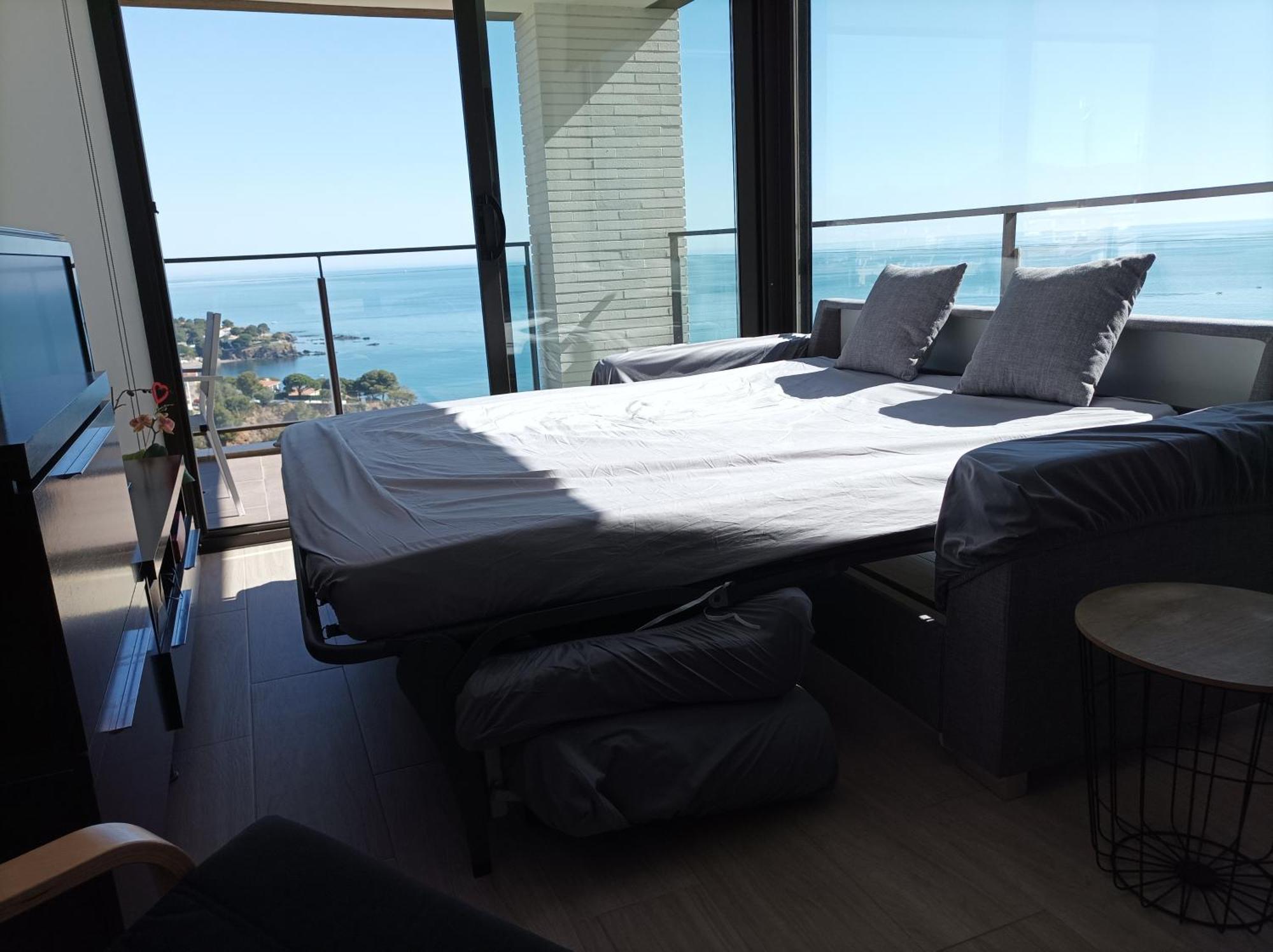 Apartament Vistes Al Mar Llanca Bagian luar foto
